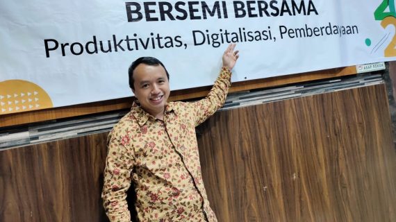 Resolusi Dunia Akhirat